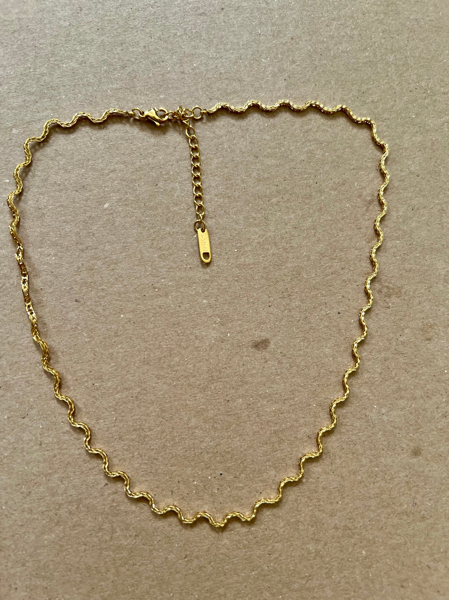 Wave necklace