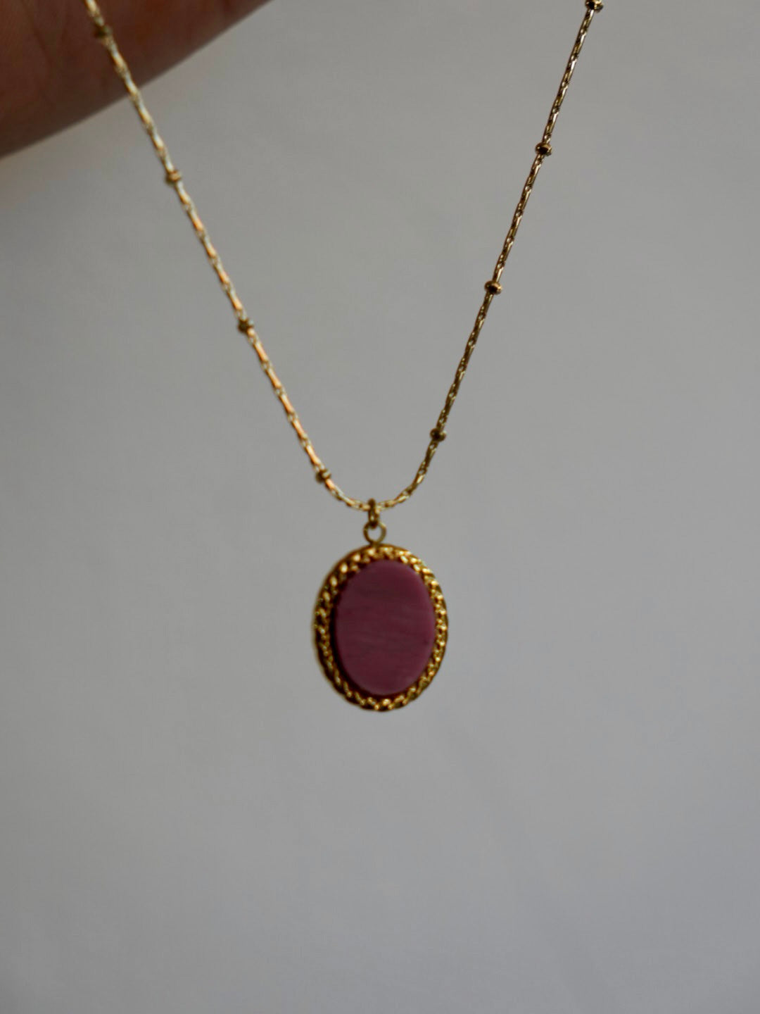 Pink natural stone necklace