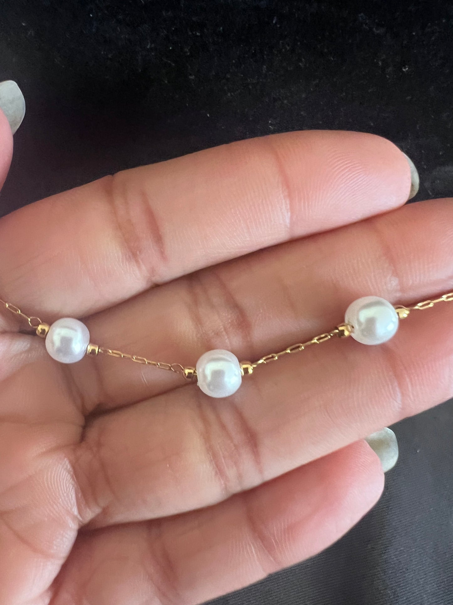 Knot necklace
