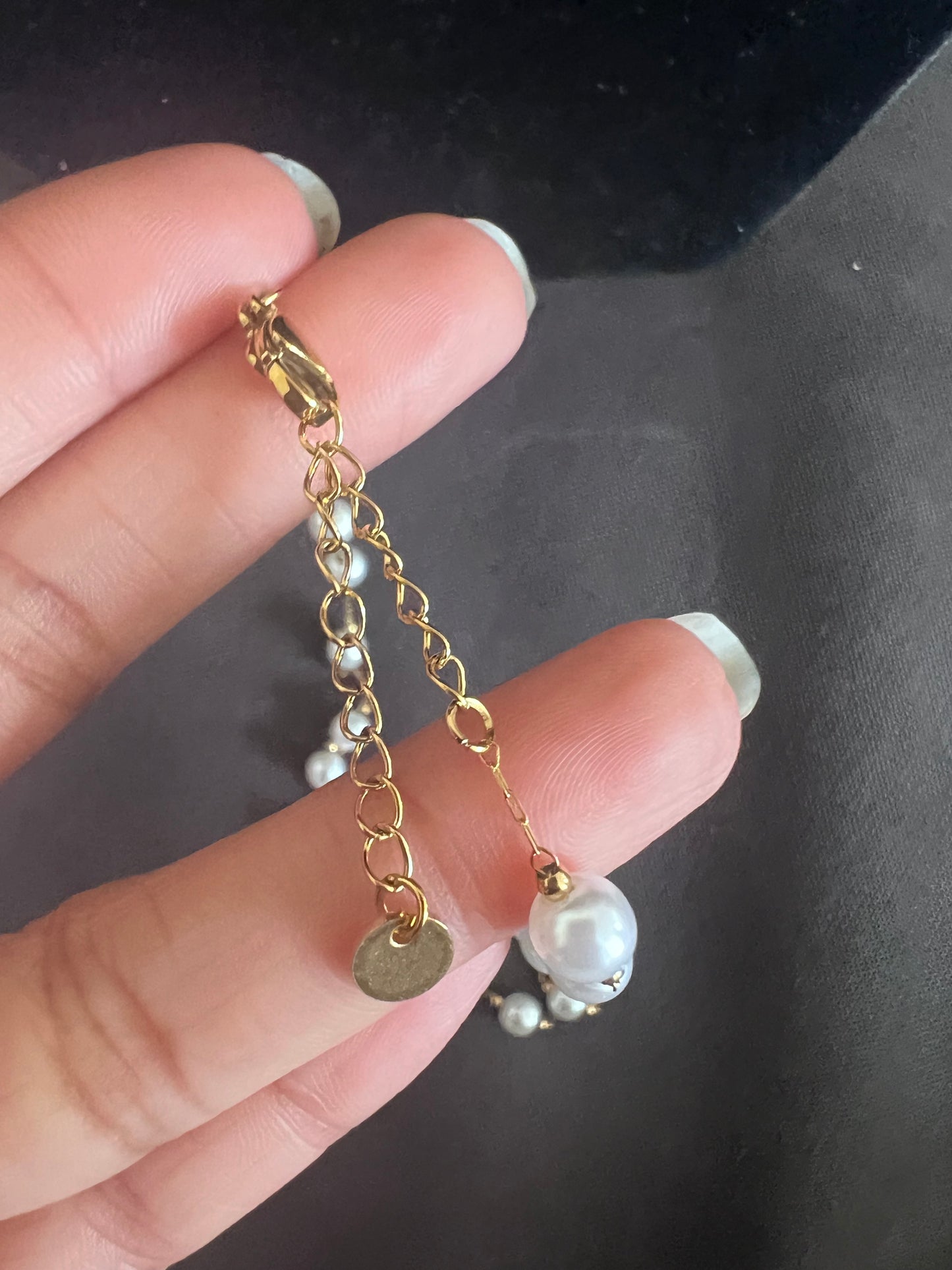 Knot necklace