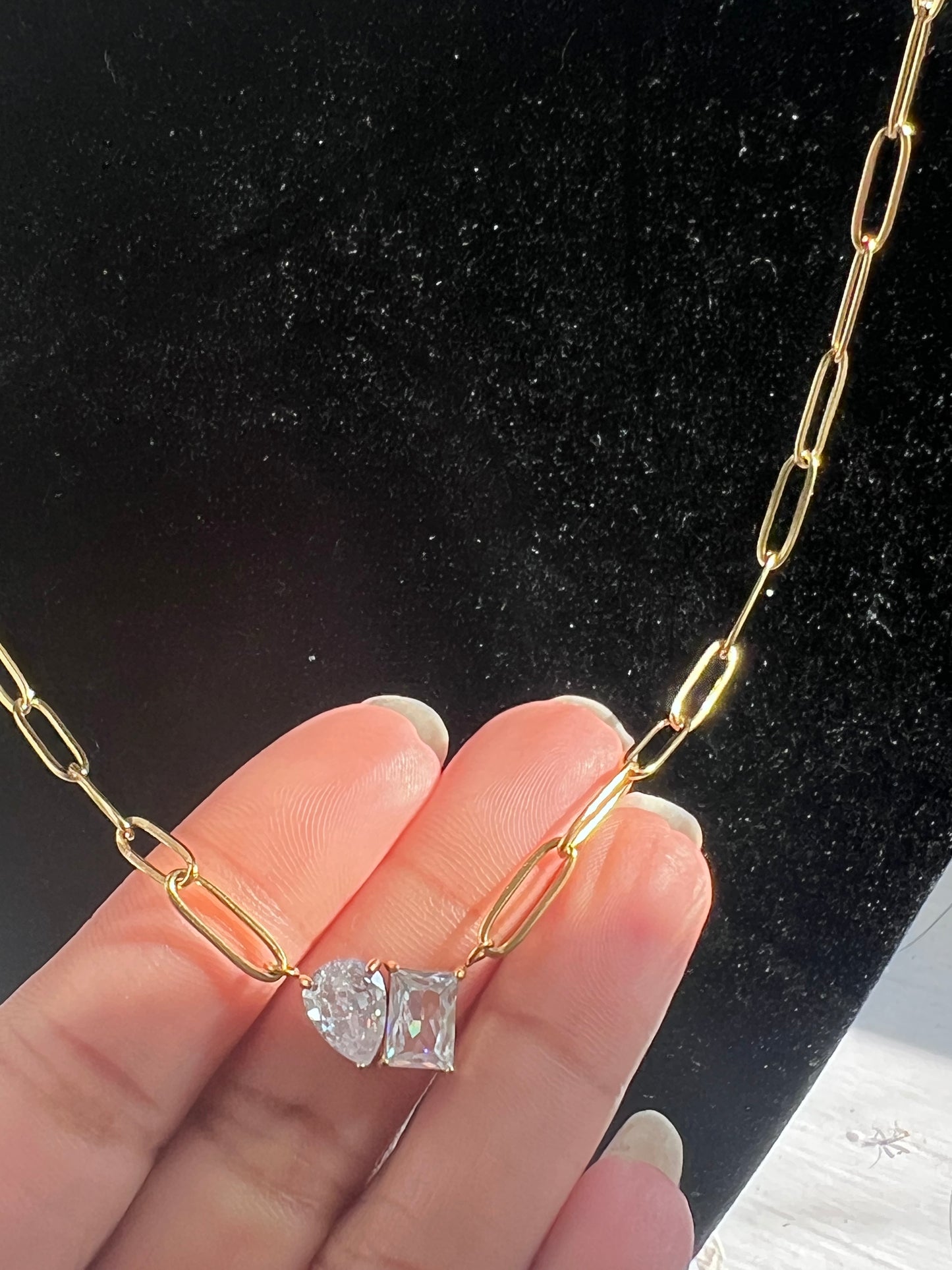 Claire necklace