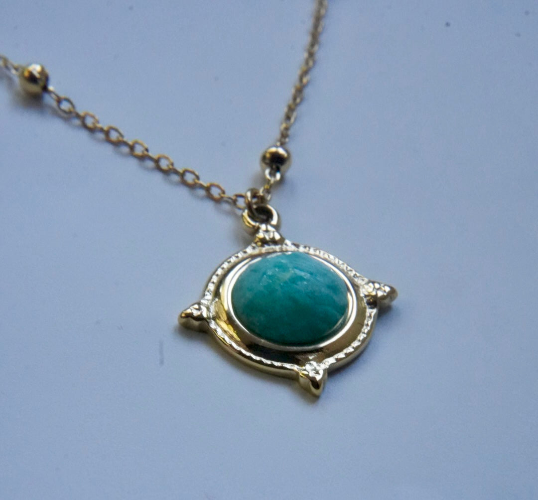 Loua necklace