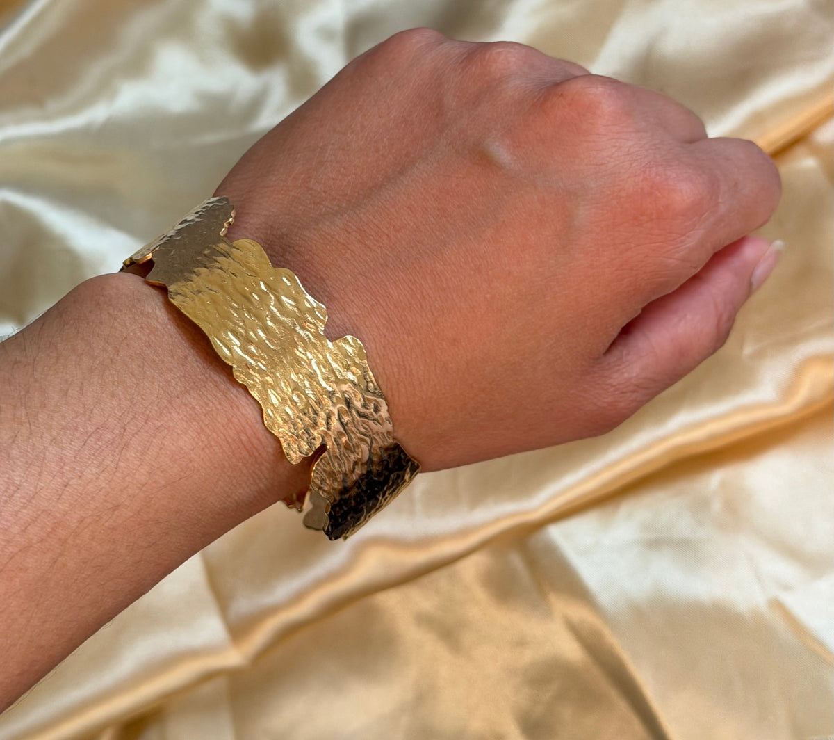 Chunky Bracelet Bangle
