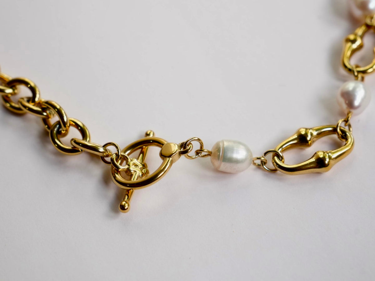 Chunky freshwater pearl necklace