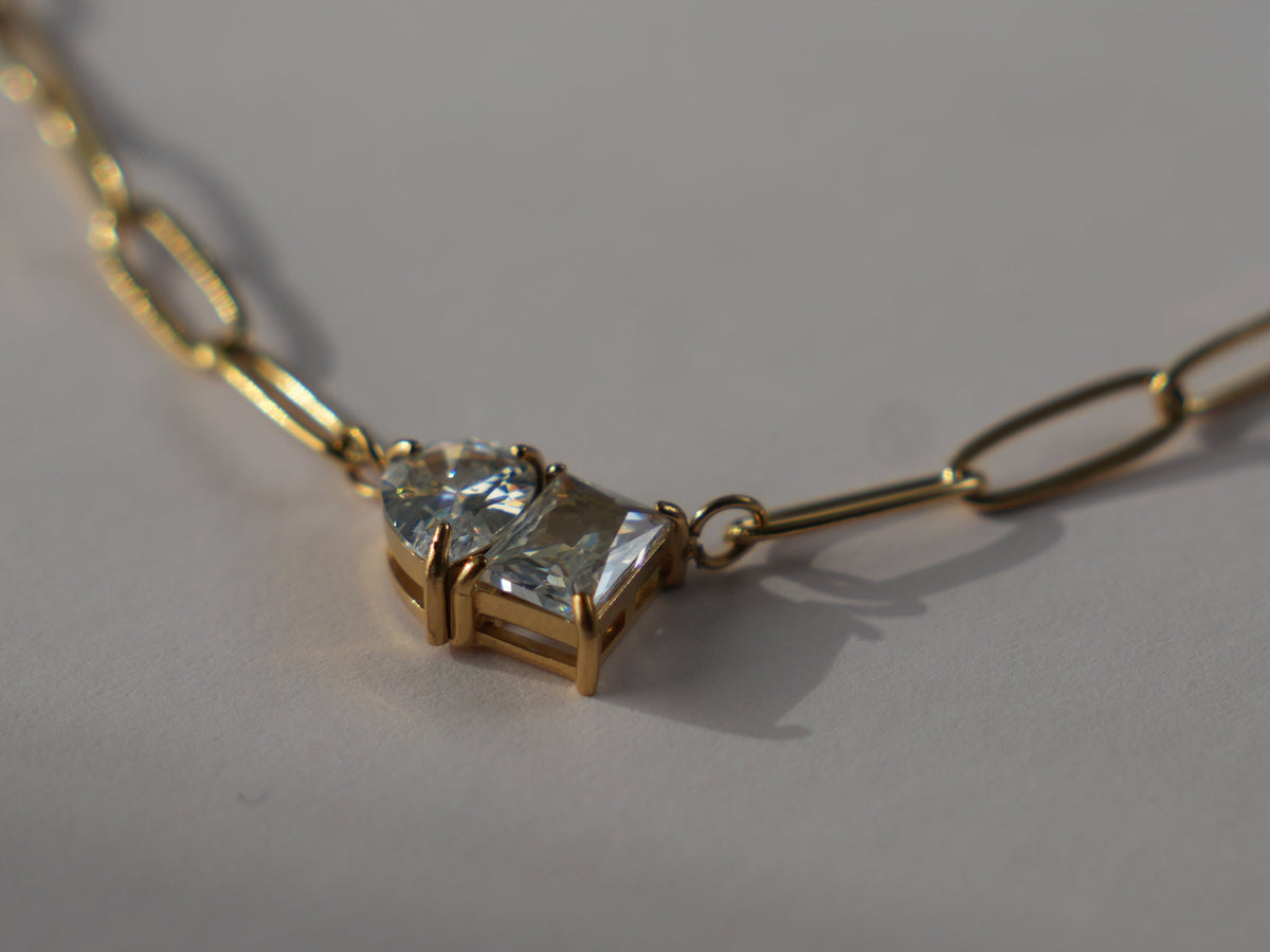 Clare Necklace