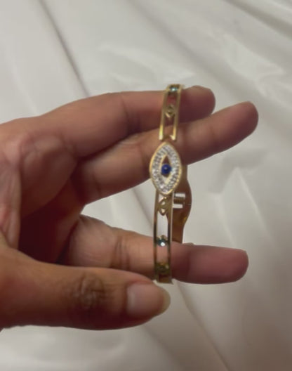 Stone evil eye bracelet